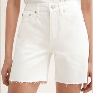 Everlane The Cheeky Long Short in White size 30